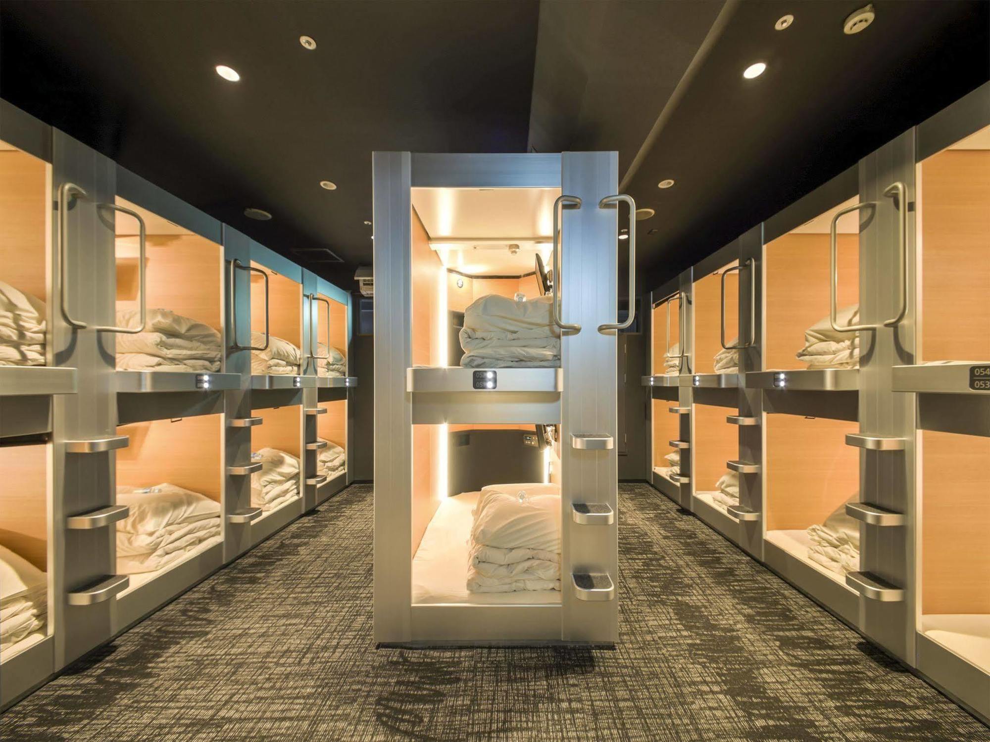 New Japan Capsule Hotel Cabana Osaka Exterior photo