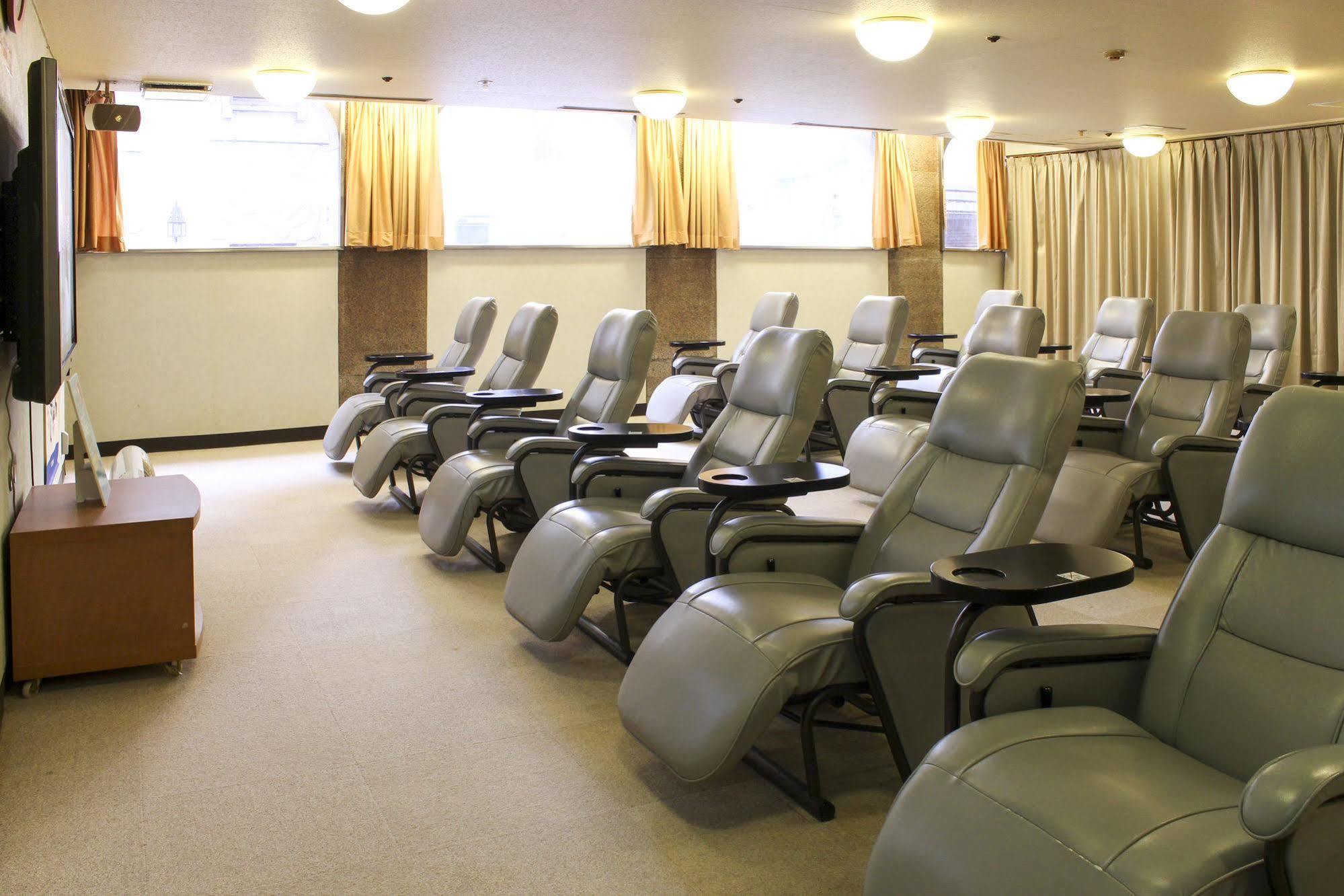 New Japan Capsule Hotel Cabana Osaka Exterior photo